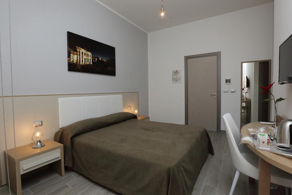 Casa Martinez Roma Hotel ภายนอก รูปภาพ