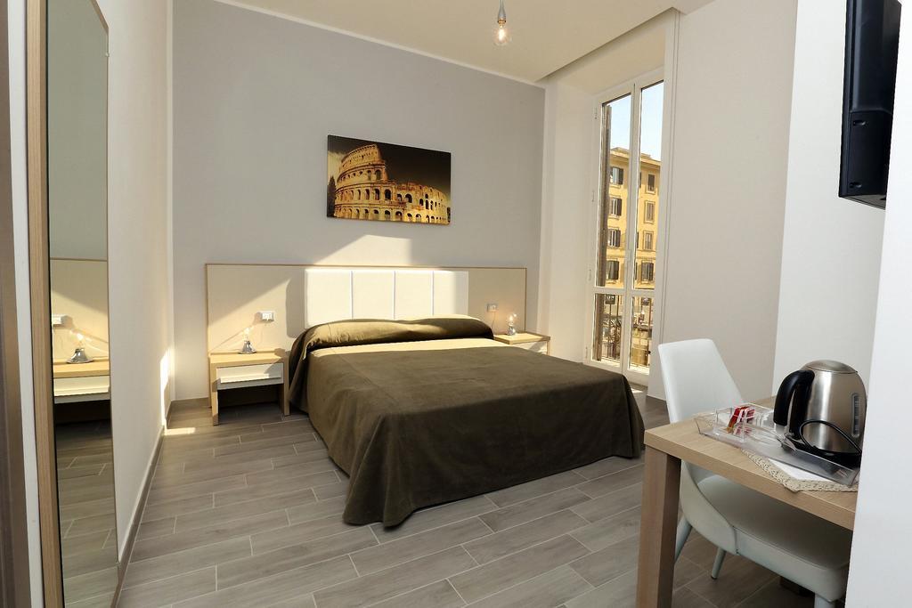 Casa Martinez Roma Hotel ภายนอก รูปภาพ