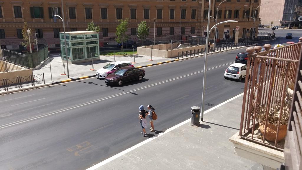 Casa Martinez Roma Hotel ภายนอก รูปภาพ